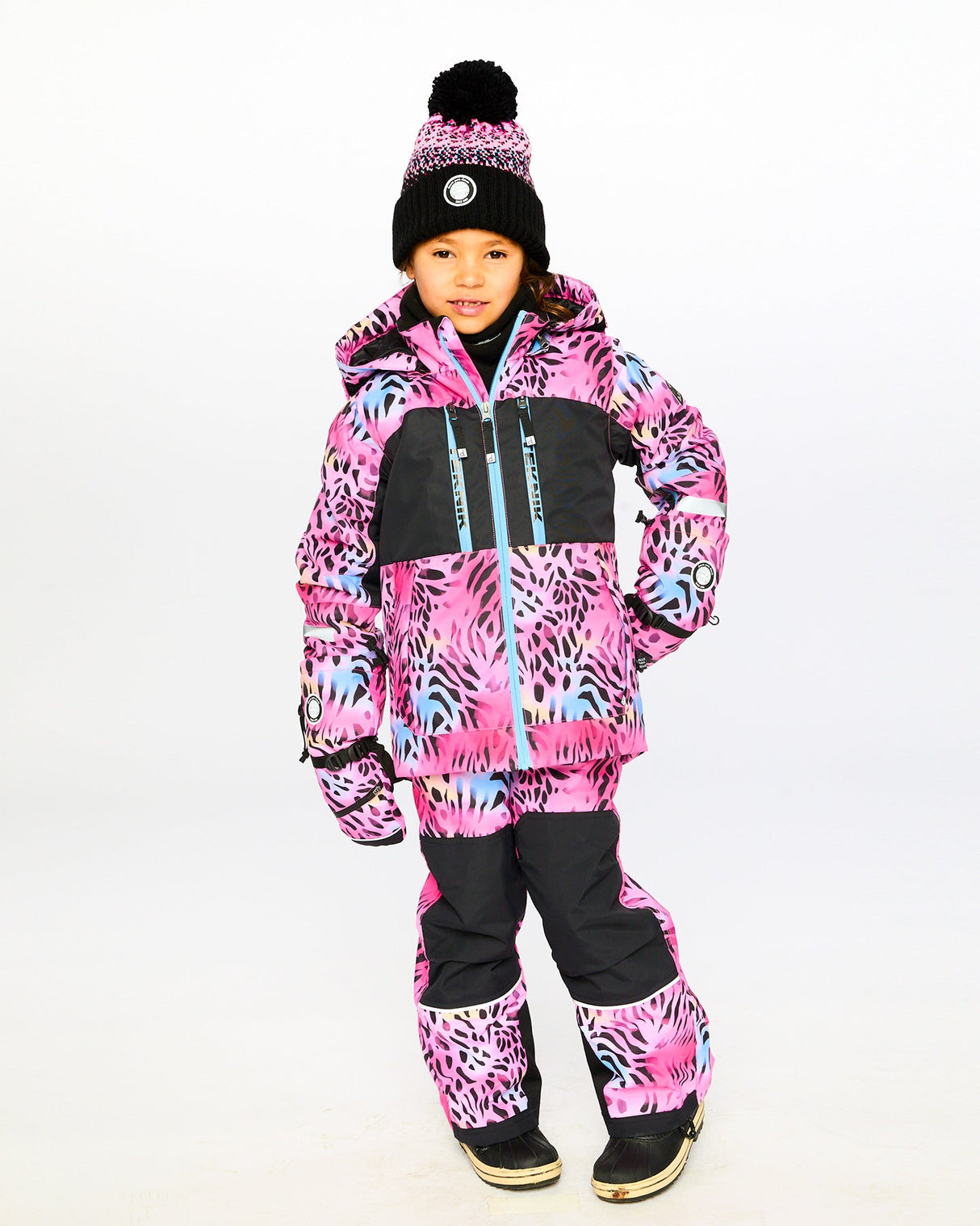 Lined Knit Pompom Hat Black And Pink-1