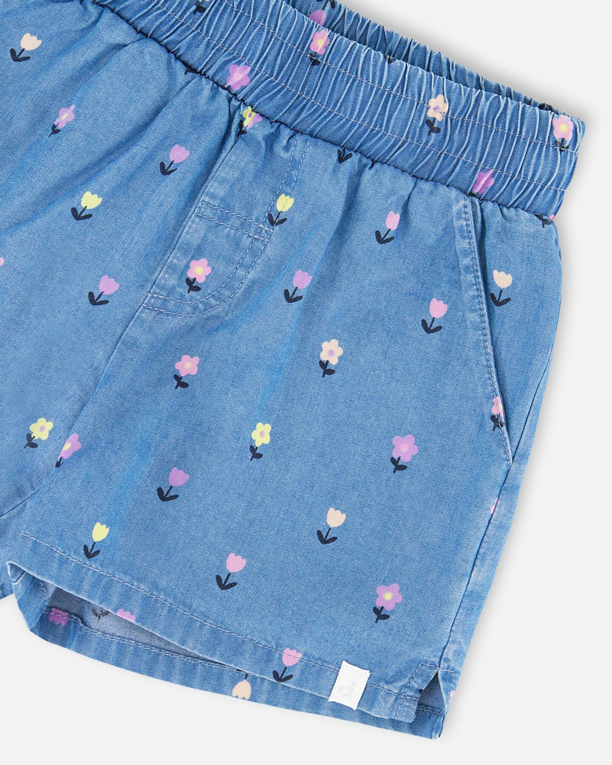Chambray Shorts Blue Flower Print-3