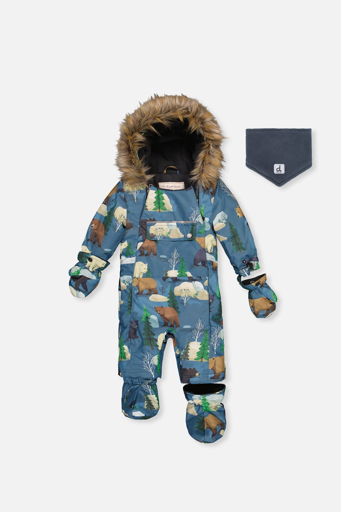 Deux par Deux baby boy one-piece car seat snowsuit in blue bear print for -30°C winter weather.