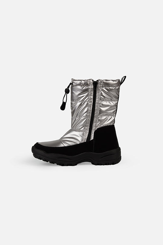 Deux par Deux girls' silver quilted winter boots – single boot, inner side view