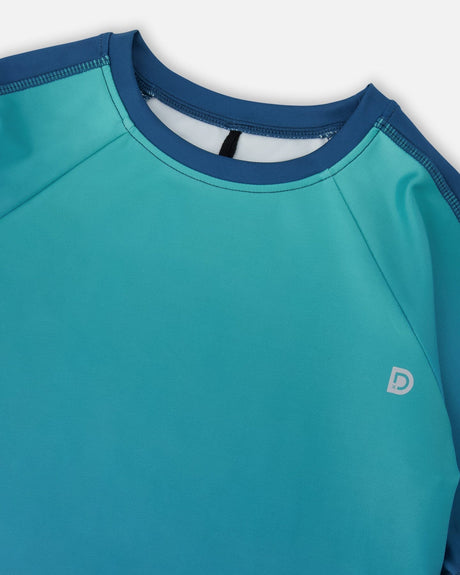 Short Sleeve Athletic Top In Recycled Polyester Teal Gradient-2