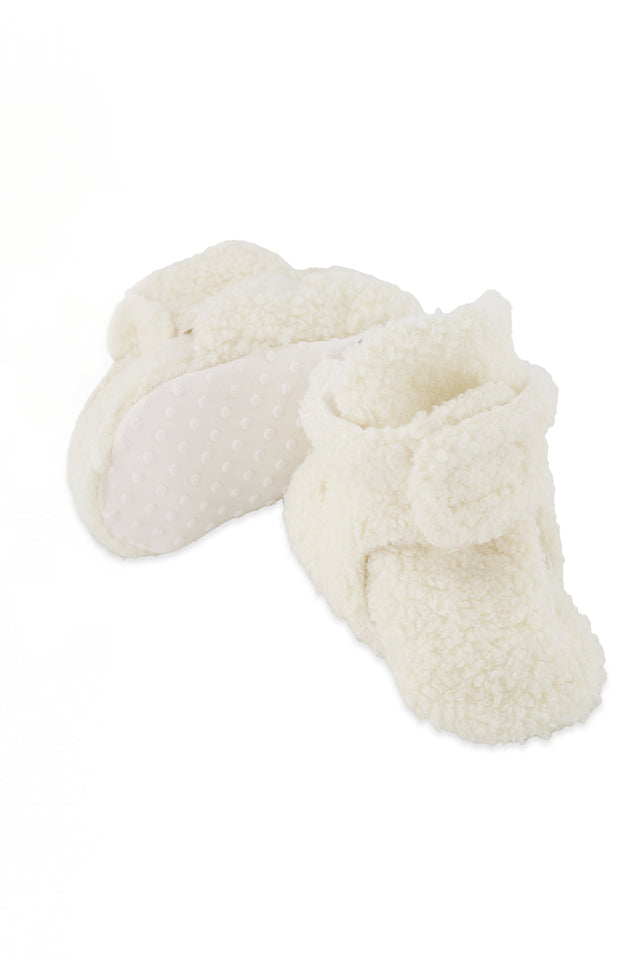 Deux par Deux baby sherpa slippers in off-white, front view